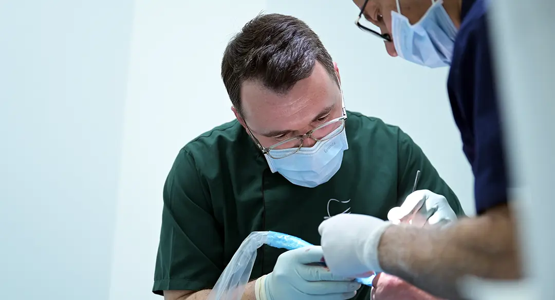 Enhance your smile with cosmetic dentistry at Sota Dental in Tirana, Albania. Our experienced aesthetic dentists offer professional teeth whitening, veneers, bonding, contouring, and full smile design using advanced digital technology and EU-standard safety protocols. Affordable, natural-looking, and long-lasting cosmetic dental treatments tailored to your goals.